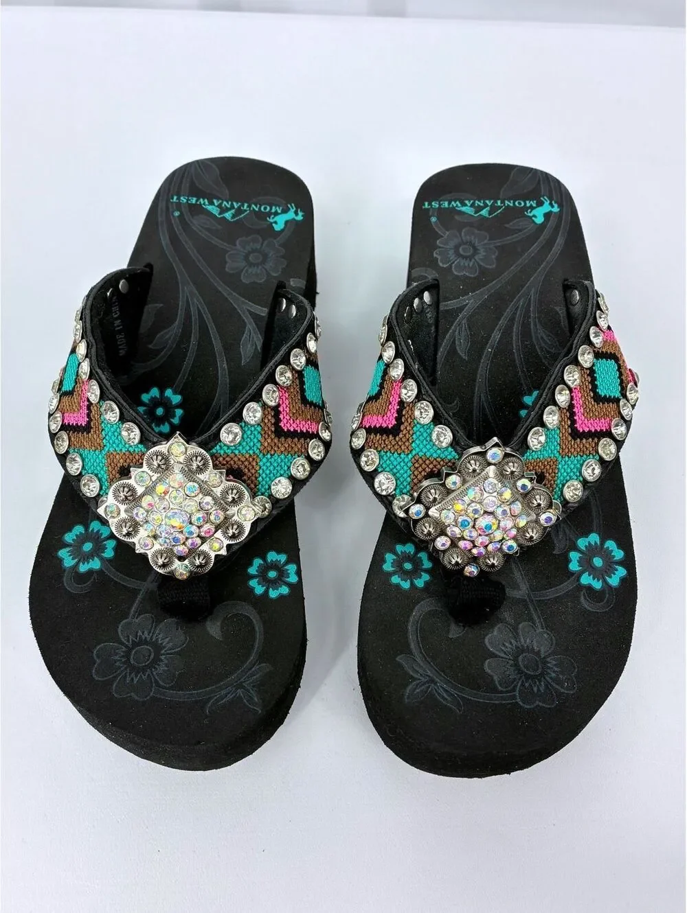 Montana West NWOT Women's Beaded Rhinestone Western Aztec Wedge Sandals Size 8